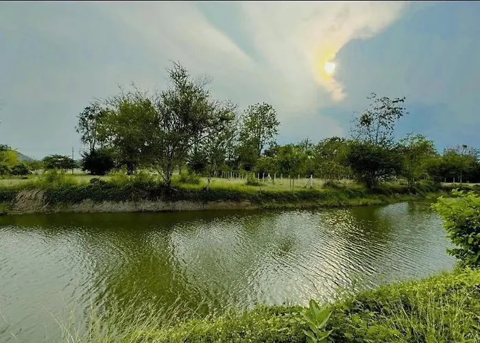 Beloved Summer At Ratchaburi Ban Nong Nok Karian